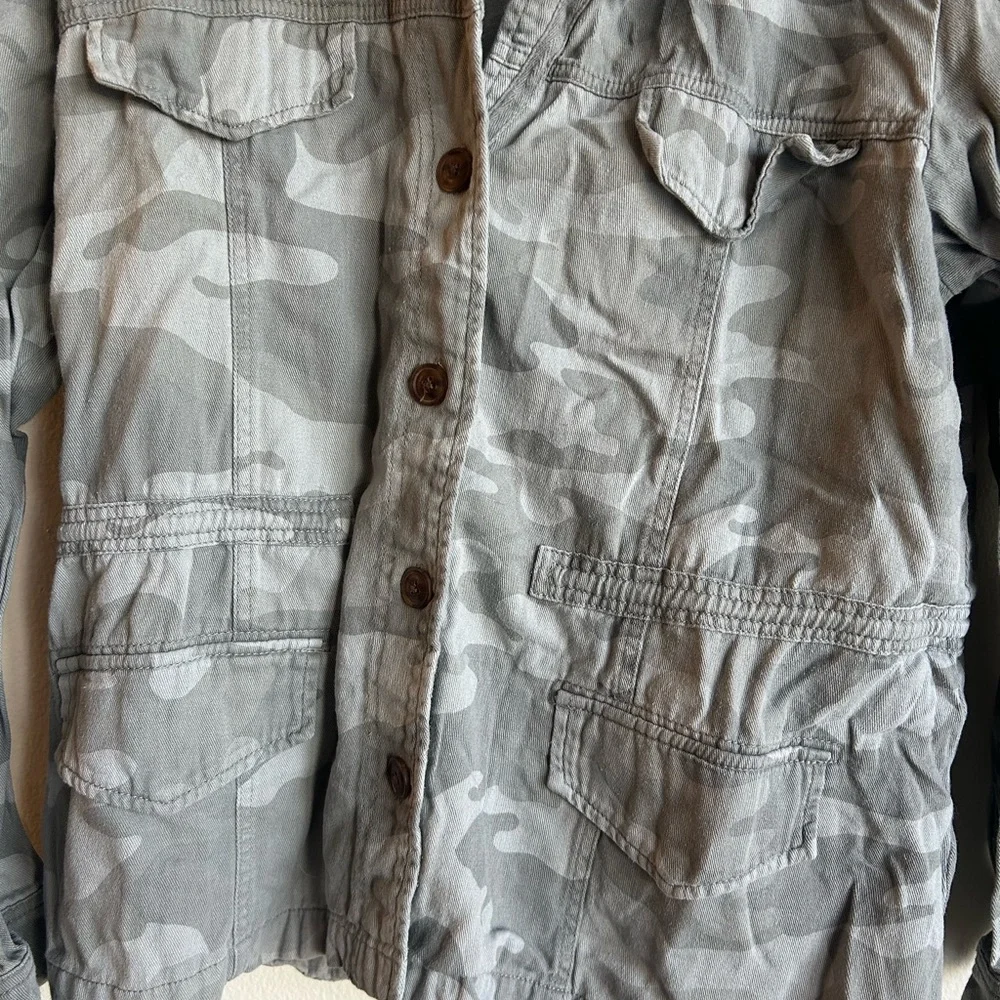 Maurice’s lightweight camo jacket size XXL - Picture 3 of 4